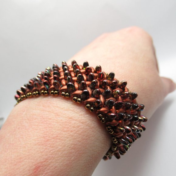 Handwoven bead bracelet - Picture 3 of 10